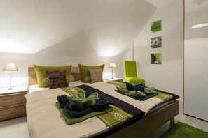 3 soverom, skrivebord, strykejern/-brett og wi-fi (inkludert)