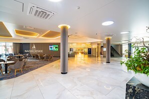 Lobby - Hotel Unitral SPA (Mielno)