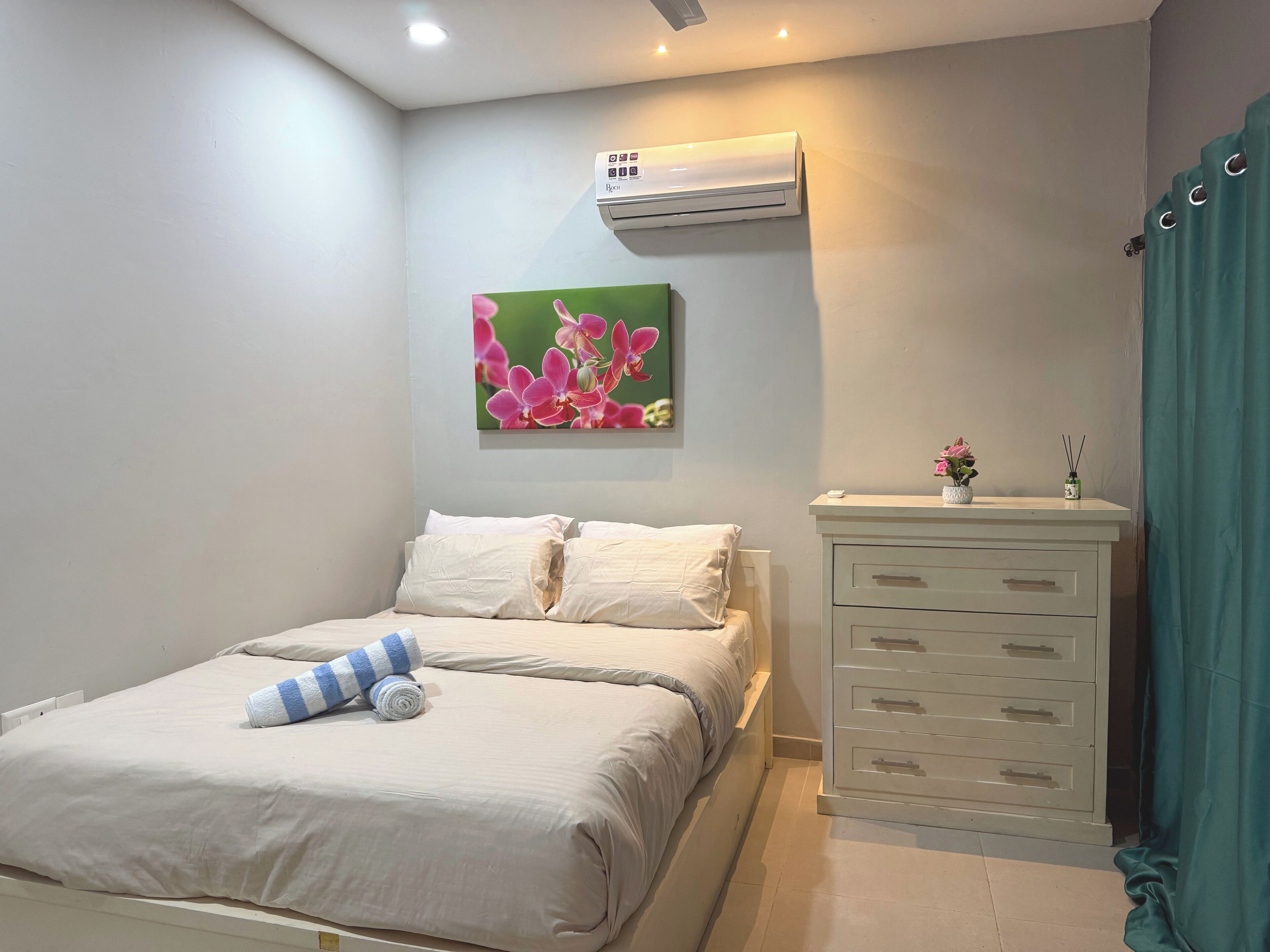 2 chambres, fer et planche à repasser, Wi-Fi gratuit
