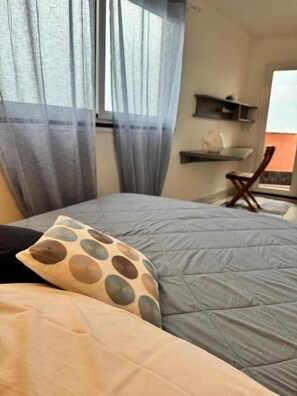 In-room safe, free WiFi - Affittacamere Elisabetta  (Vernazza)
