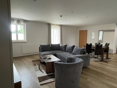 Spacious vacation apartment on the edge of Saxon Switzerland