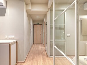 Appartamento Deluxe, 1 camera da letto, vista città | Interni