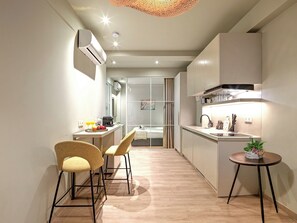 Appartamento Deluxe, 1 camera da letto, vista città | Interni