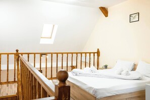Appartamento, 1 camera da letto, balcone, vista città | 2 camere