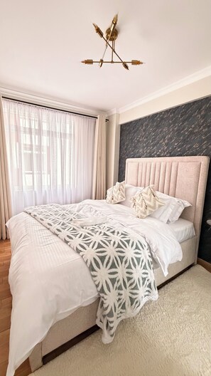 3 bedrooms, iron/ironing board, free WiFi, wheelchair access - Modern Apt in Nairobi with Pool and Children Friendly within UN-Approved Zone (Nairobi)