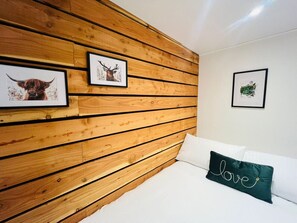 1 soverom, wi-fi og sengetøy