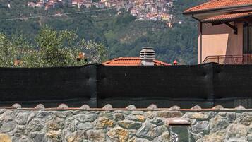 Sæsonbestemt udendørs pool