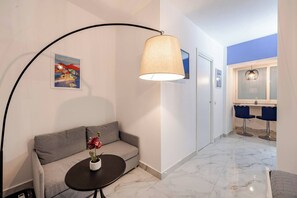 Interior - COZY ACCOMMODATION IN THE CITY CENTER, EXCLUSIVE AREA (Napoli)