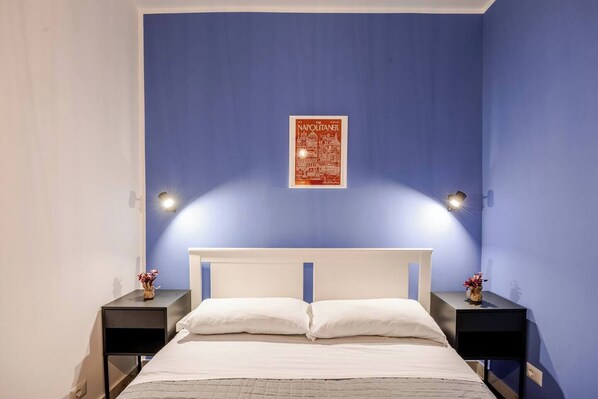 1 bedroom, WiFi, bed sheets - COZY ACCOMMODATION IN THE CITY CENTER, EXCLUSIVE AREA (Napoli)