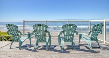 Logans Beachfront Lodge