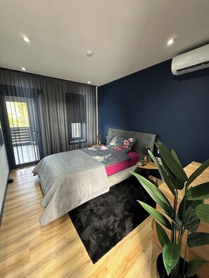 2 bedrooms, iron/ironing board, WiFi, bed sheets - 2-bedroom 2 bathroom apartment in awesome Oranjestad with AC/Pool (Oranjestad)
