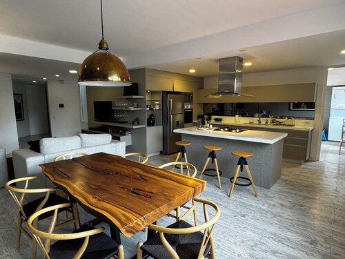 Centric 2-bedroom apartment in charming Tarija