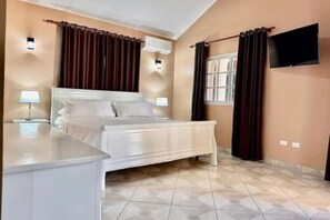 Iron/ironing board, WiFi, bed sheets - Sosua Casa Linda Club (Sosua)