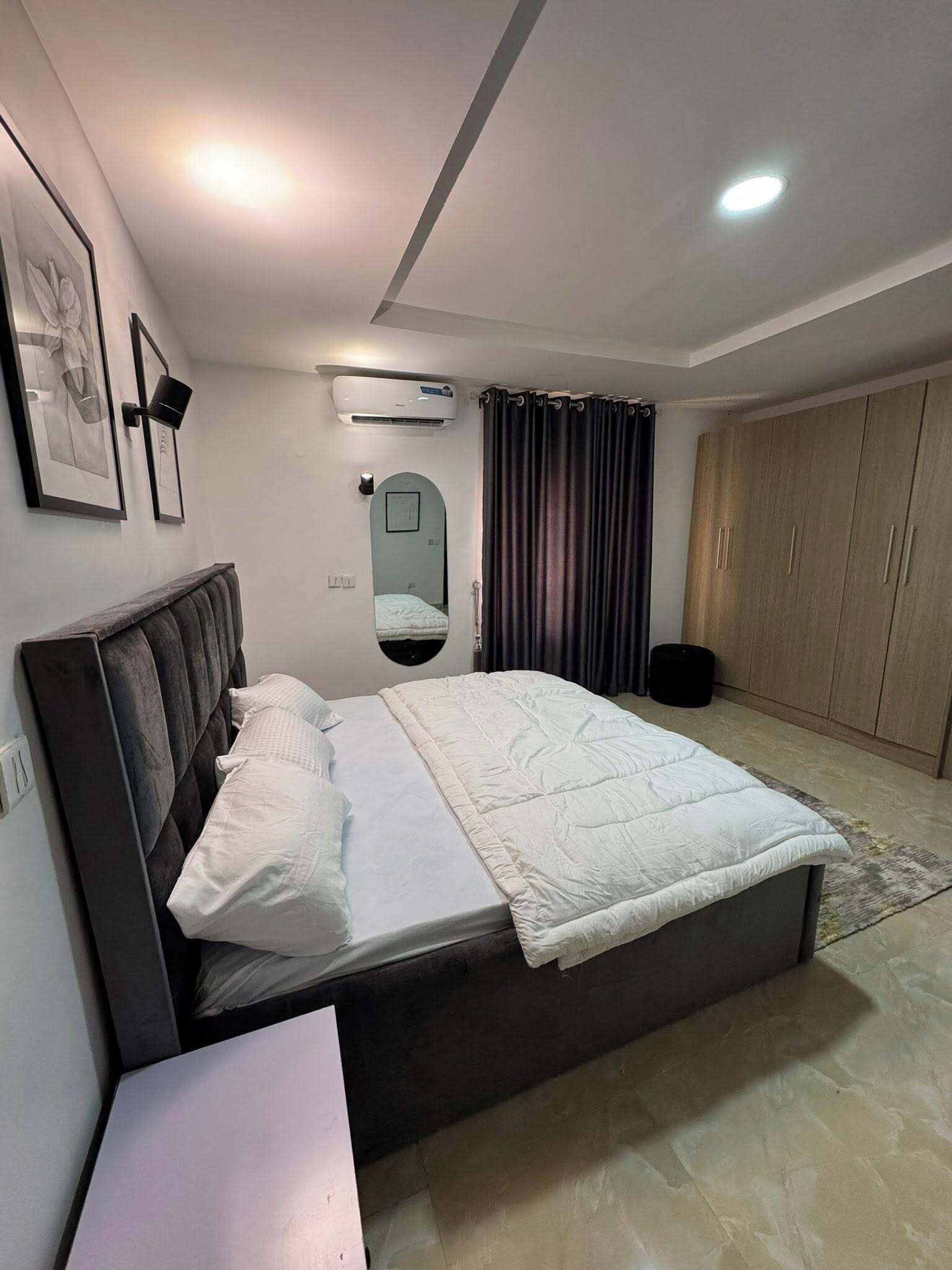 Appartement Économique, balcon, vue ville | Coffres-forts dans les chambres, bureau
