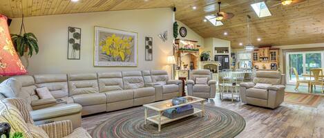 Vista frontal de la propiedad