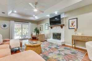 House (3 Bedrooms) | Interior - Dogs Welcome! Savannah Escape w/ Fenced-in Yard (Savannah)