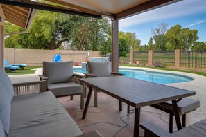 House (4 Bedrooms) | Interior - Putting Green! Fairway Retreat on Dobson Ranch (Mesa)