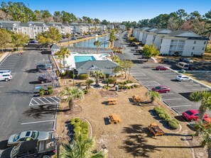 Exterior - Tee Time Retreat, River Oaks 3 BR  First Floor End Unit! (Myrtle Beach)