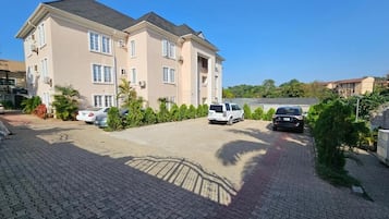 Appartamento Economy, balcone, vista città | Esterni