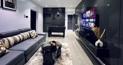 Katus Hyatt Luxury Apartment