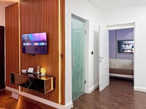Departamento económico, balcón, vista a la ciudad | Interior