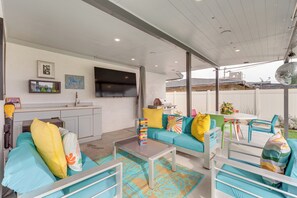 House (3 Bedrooms) | Interior - Luxurious Snowbird Haven 3 Mi to Dtwn Palm Springs (Palm Springs)