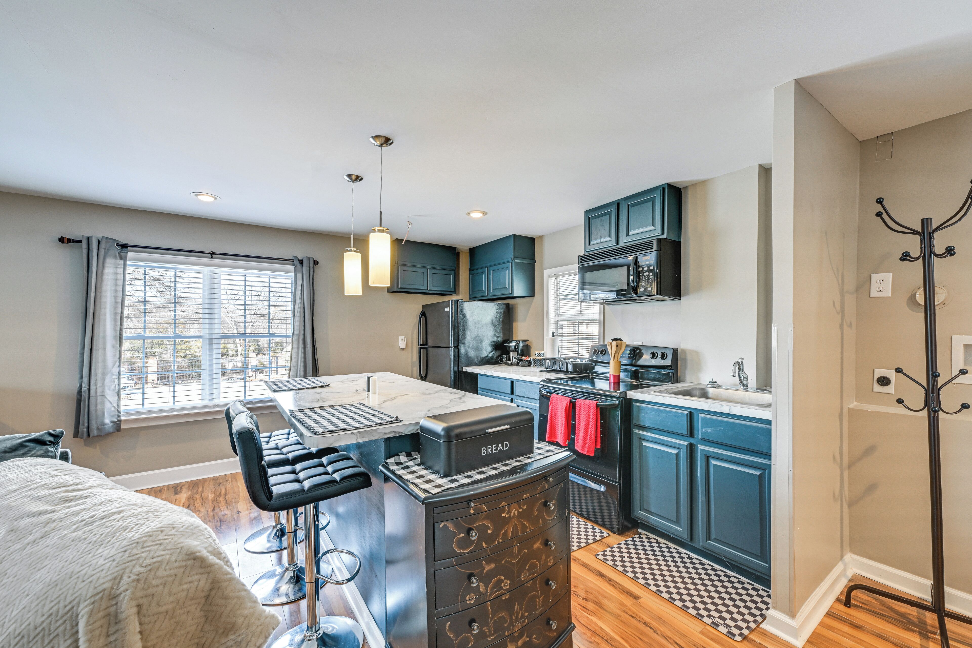 House (1 Bedroom) | Interior