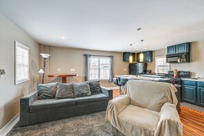 House (1 Bedroom) | Interior