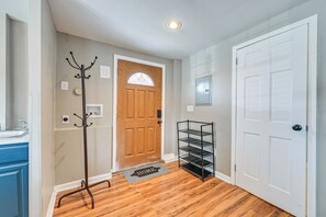 House (1 Bedroom) | Interior