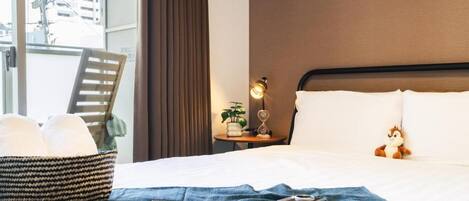 Blackout curtains, iron/ironing board, free WiFi