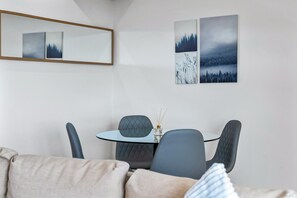 House - Stunning Flat in Chelsea Kings Road With Balcony (London)
