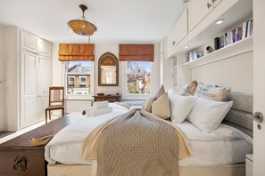 House | 3 bedrooms - Stunning 3 Bedroom Maisonette in Chelsea (London)