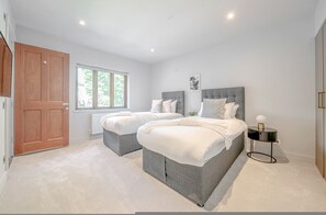 4 bedrooms - Luxurious Home in Kensington (London)