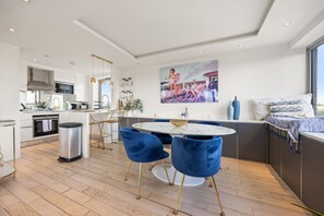 House - Stunning Flat in Chelsea Kings Road With Balcony (London)