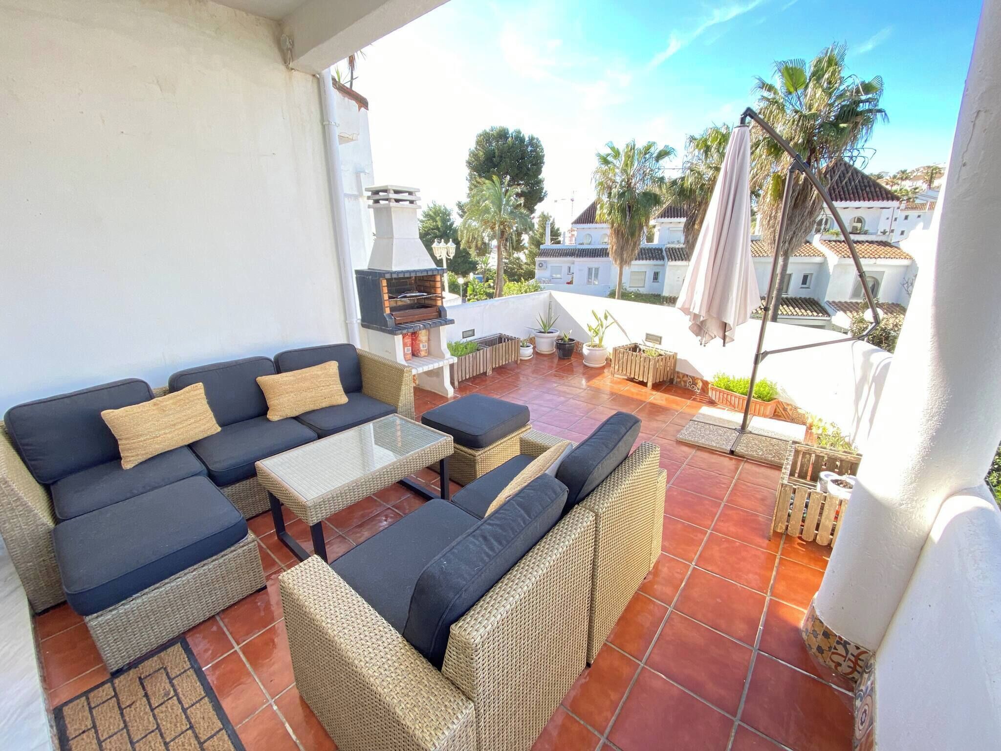 Nhà, 4 phòng ngủ, ban công, quang cảnh vườn | Ban công