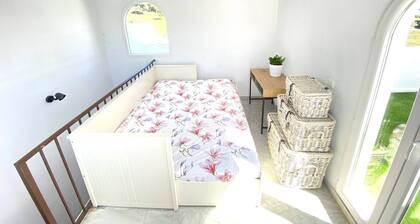 Modern Townhouse 7min Walk Beach and 15 to Duquesa