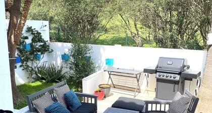 Modern Townhouse 7min Walk Beach and 15 to Duquesa