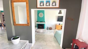 Casa, 4 dormitoris, balcó, vistes al jardí | Sala d'estar