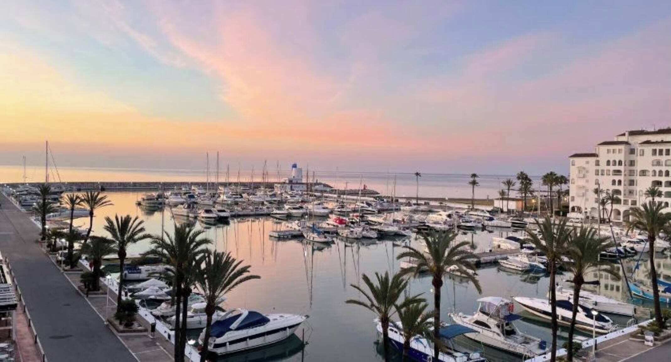 Casa, 4 dormitoris, balcó, vistes al jardí | Port esportiu