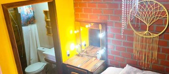 Tarumã Challes 04, Complete chalet with balcony and barbecue, pets allowed.