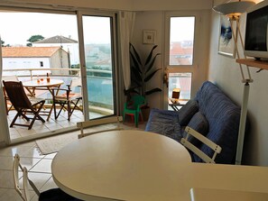 TV - CLAIR DE MER - Heated swimming pool (Les Sables-d´Olonne)
