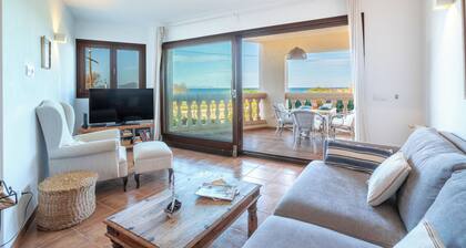 Vista Mar i Muntanya by Interhome