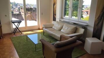 Télévision, livres, chaßne hi-fi