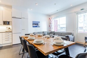 Dining - Levin Kotka E2 | Modern 3BR Holiday Apt with Sauna & Parking Next to Ski Slopes (Levi)