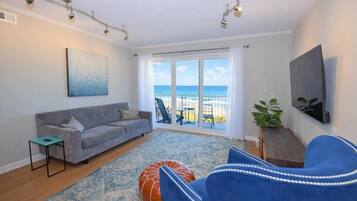 Condo, 2 Bedrooms | Living area | Streaming services