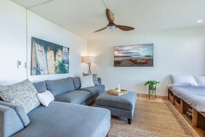 Apartment, 1 Schlafzimmer | Wohnbereich | Smart-TV