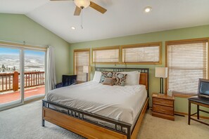 Cabin, 5 Bedrooms | 5 bedrooms, free WiFi - Beaver Lodge 5 Bedroom Cabin (Granby)