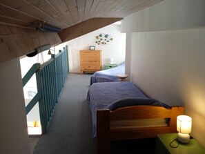 2 Schlafzimmer, Bügeleisen/Bügelbrett, Internetzugang