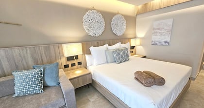Serenade Caribe Club Family Beach Resort