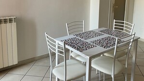 用餐